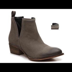 Diba True Green Bootie